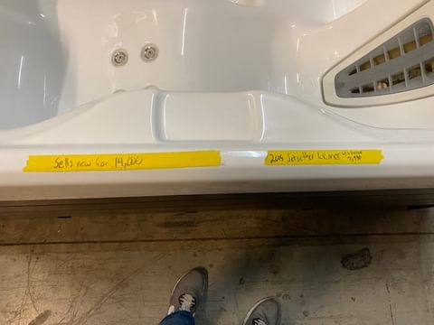 Pre-Owned Hot Tub - Atlanta Hot Tub Center Hotspring Jetsetter LX NXT WITH STEREO 3
