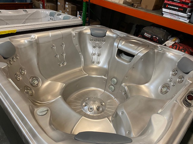 Pre-Owned Hot Tub - Atlanta Hot Tub Center Hotspring Limelight Pulse top view