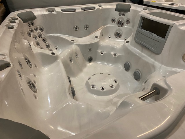 Pre-Owned Hot Tub - Atlanta Hot Tub Center aspen1 - Atlanta Hot Tub Center