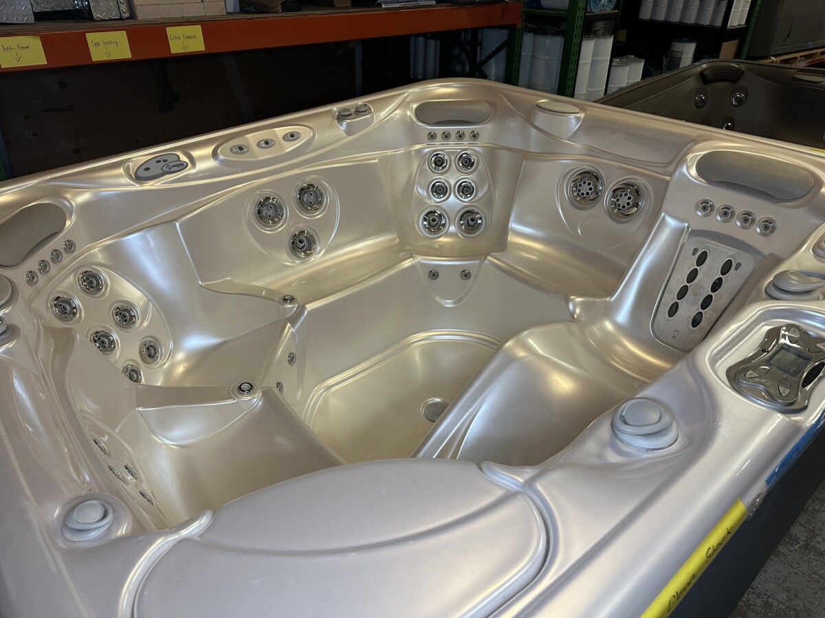 Pre-Owned Hot Tub - Atlanta Hot Tub Center Photo Jul 06 2024 3 03 08 PM - Atlanta Hot Tub Center